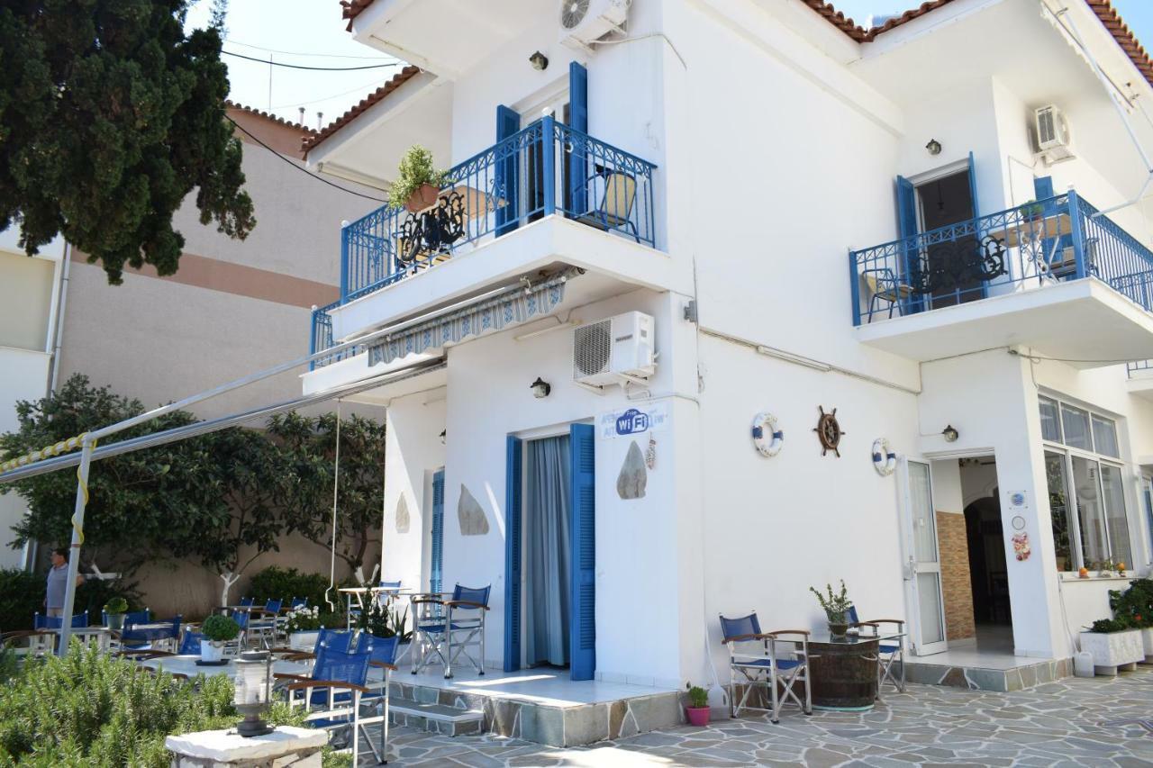 Oceanis Hotel Тирос Экстерьер фото